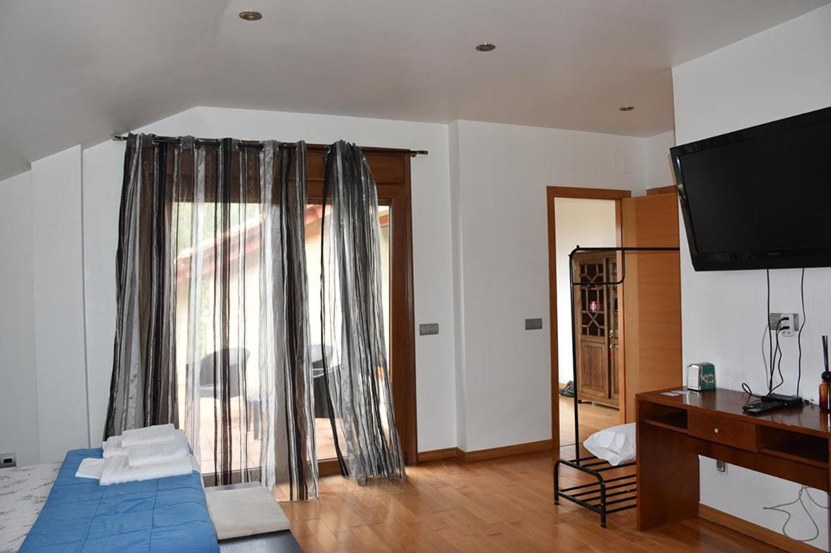 A De Bego Apartman Mougás Kültér fotó